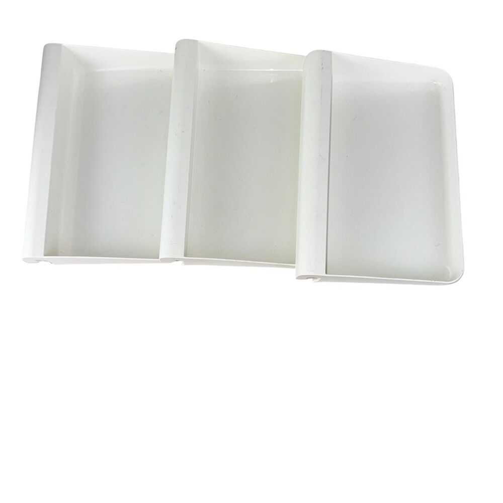 IKEA SUNNERSTA White Shelf 904.439.27‎ Lot of 3